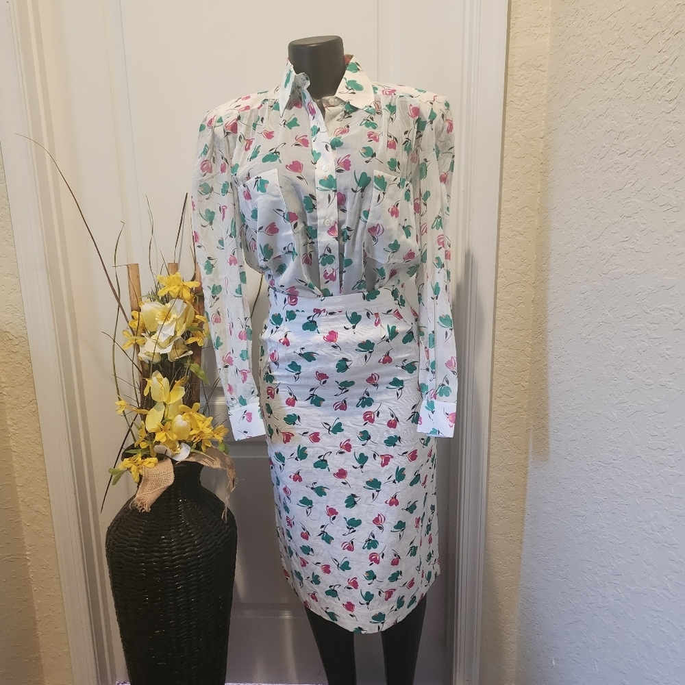 Celine Paris women top & skirt Size 40